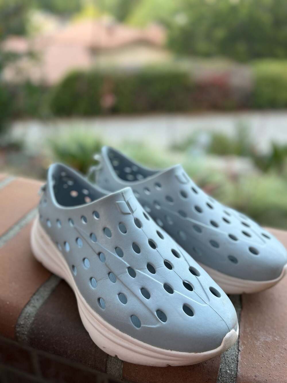 Kane Revive Unisex Active Recovery Shoes - Stone/Cream
